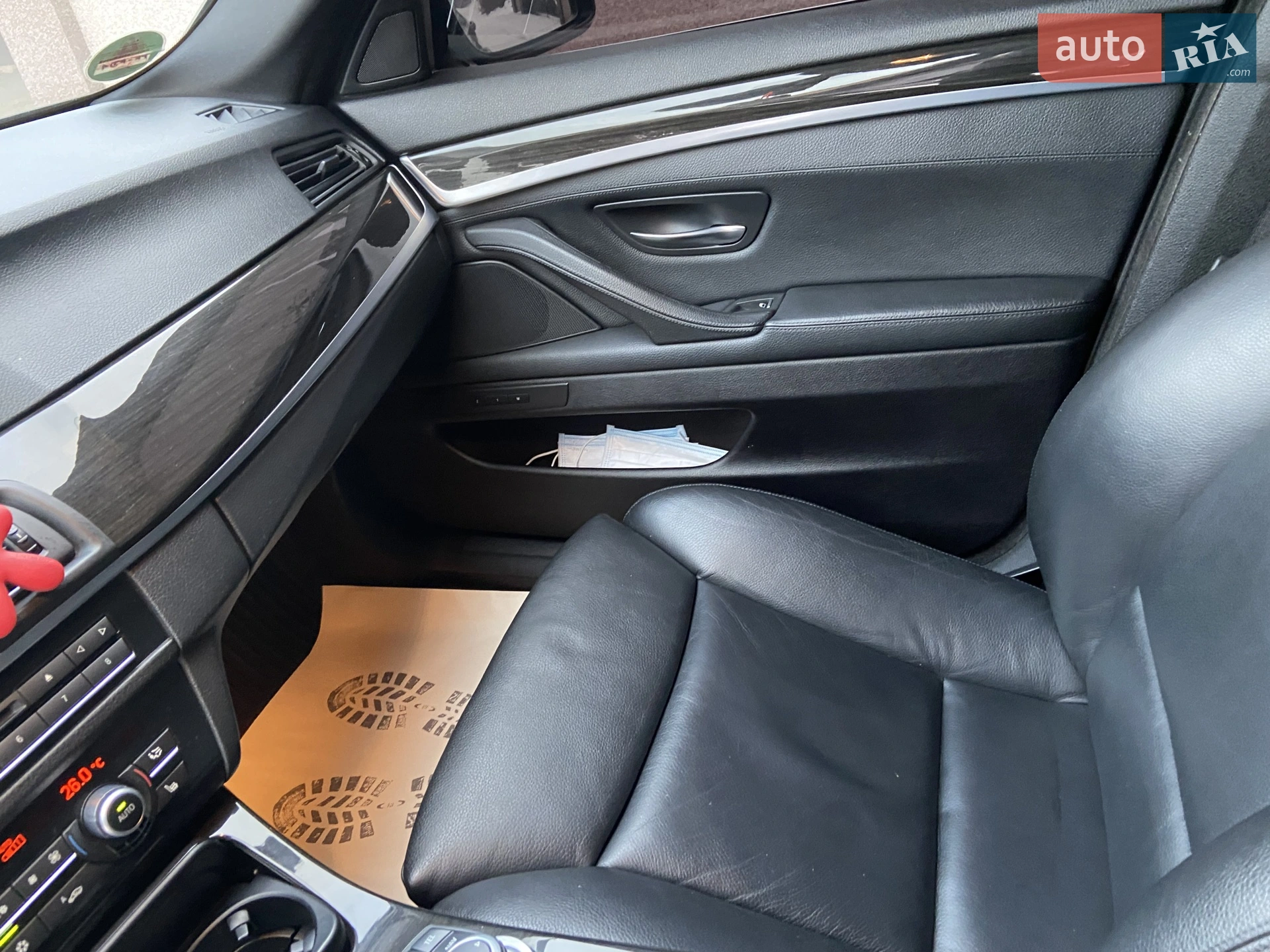 2010 BMW 5er - мініатюра 9