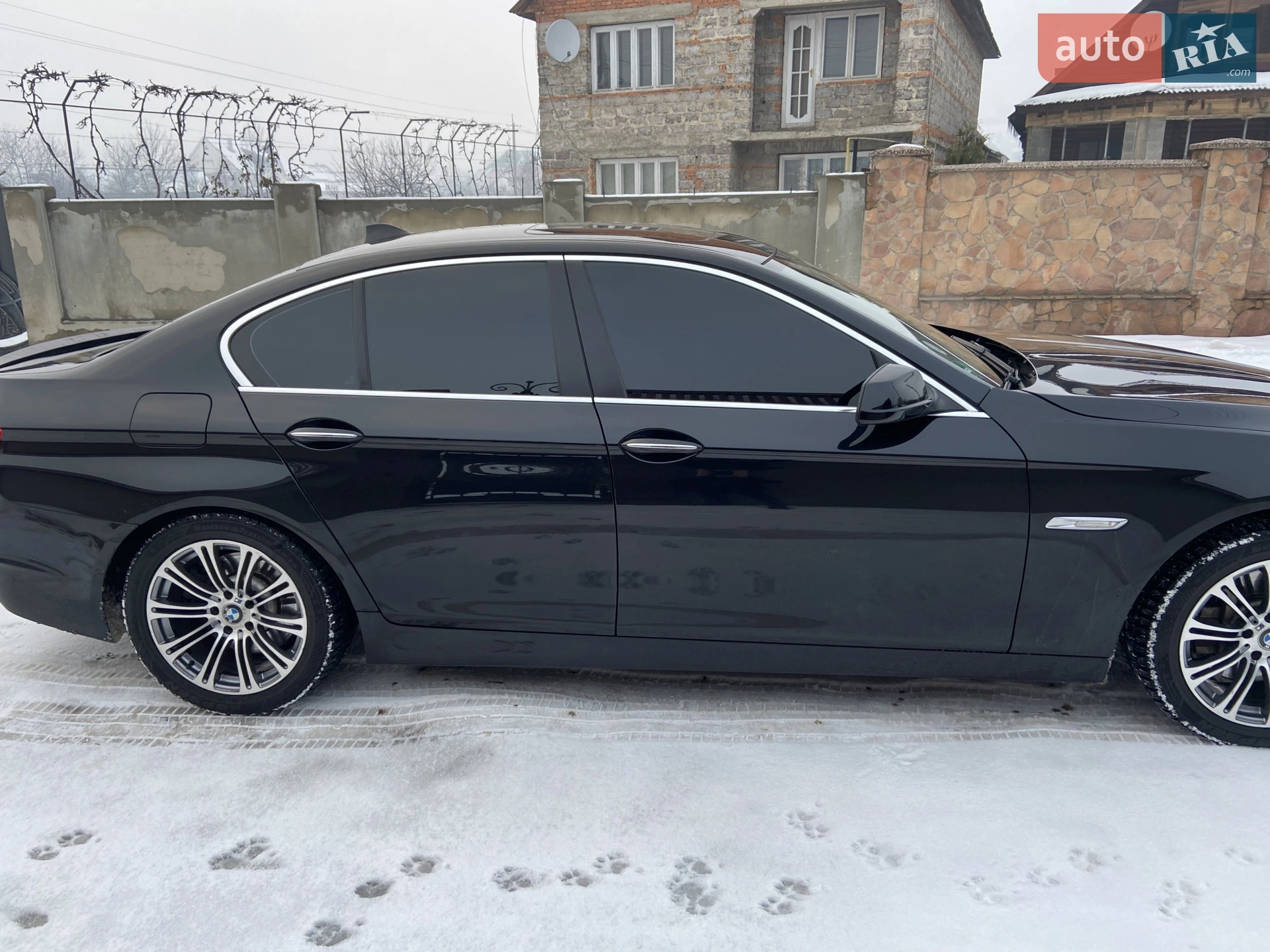 2010 BMW 5er - мініатюра 17