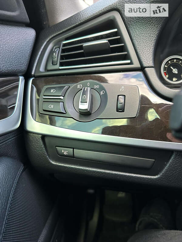 Седан BMW 5 Series 2013 в Николаеве