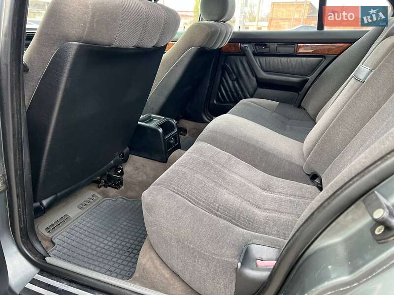 Седан BMW 5 Series 1989 в Одессе