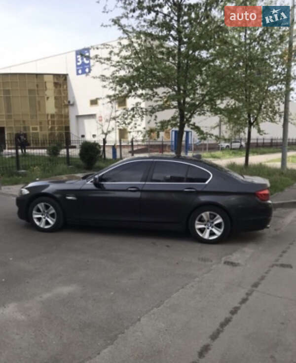 Седан BMW 5 Series 2012 в Києві