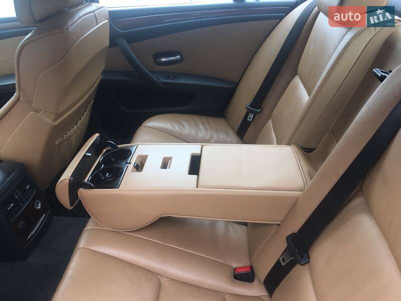 Седан BMW 5 Series 2008 в Рівному