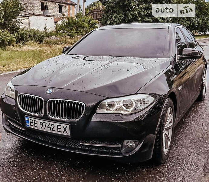 Седан BMW 5 Series 2013 в Николаеве