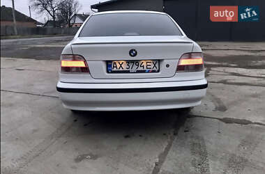 Седан BMW 5 Series 2000 в Харькове