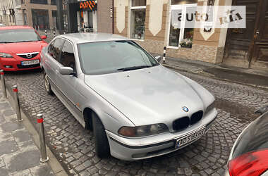 Седан BMW 5 Series 1998 в Мукачевому