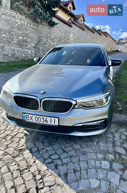 Седан BMW 5 Series 2017 в 