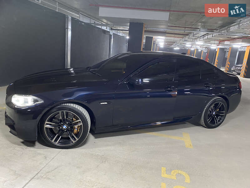 Седан BMW 5 Series 2012 в Кременчуге