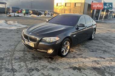 Седан BMW 5 Series 2012 в Хусте
