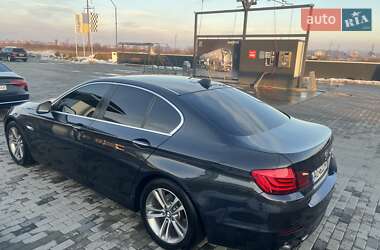 Седан BMW 5 Series 2012 в Хусте