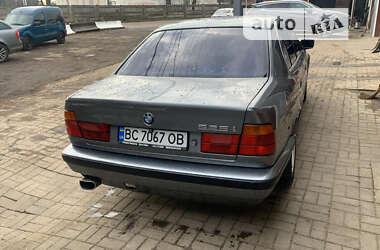 Седан BMW 5 Series 1990 в Стрые