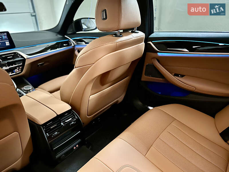 Седан BMW 5 Series 2022 в Запорожье