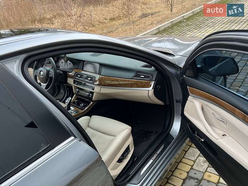 Седан BMW 5 Series 2011 в Сарнах
