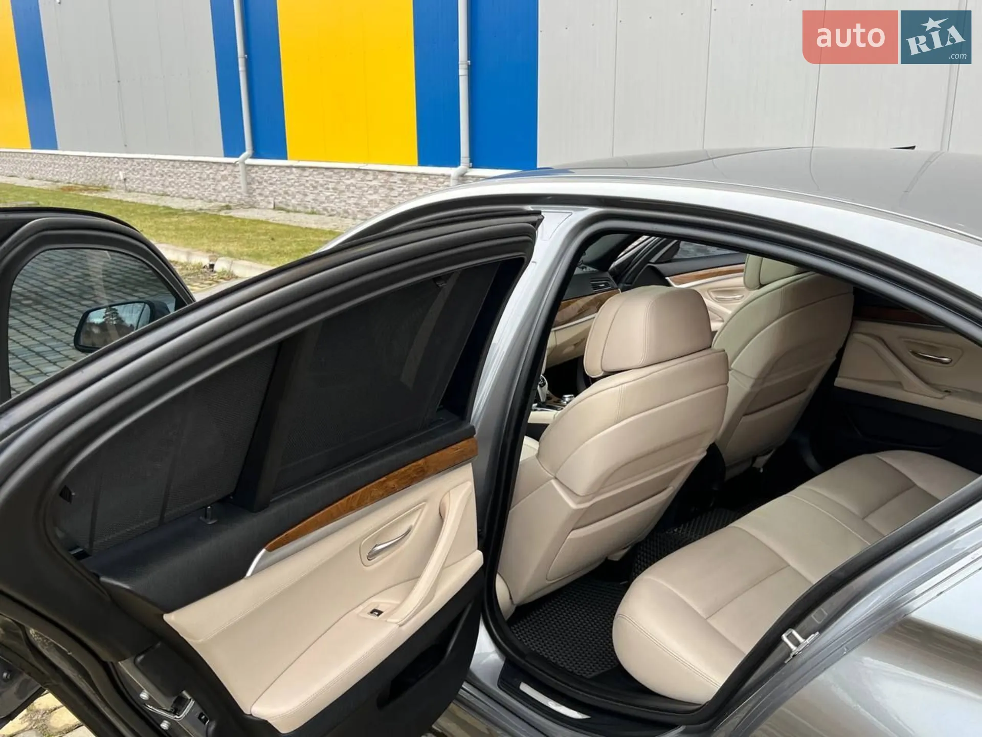2011 BMW 5er - мініатюра 13