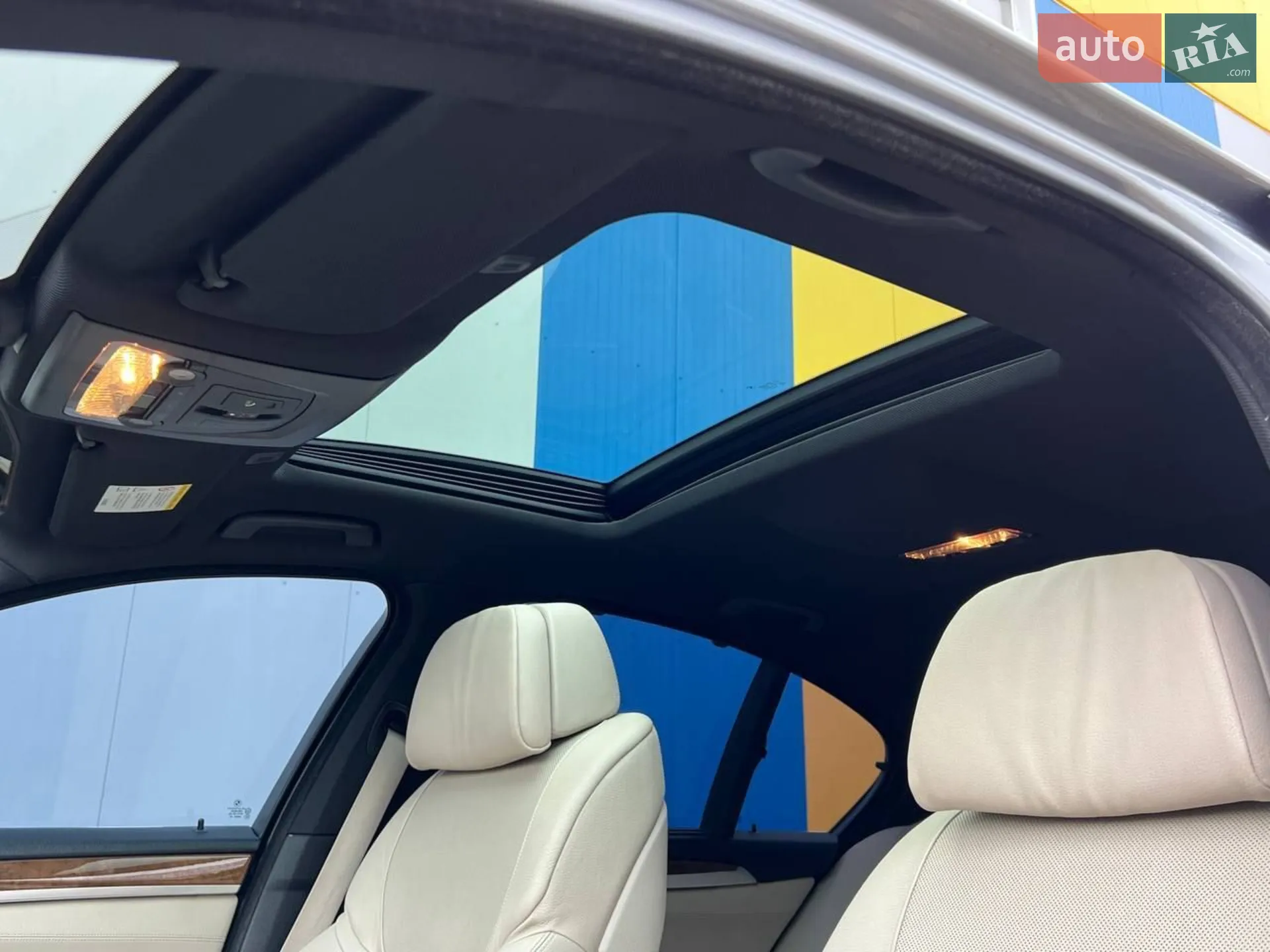 2011 BMW 5er - мініатюра 24