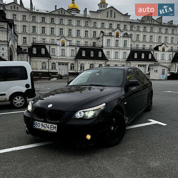 Седан BMW 5 Series 2008 в Кременці