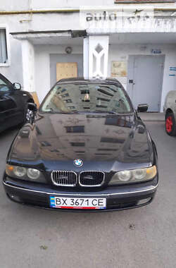 Седан BMW 5 Series 2000 в Хмельницькому