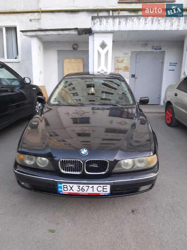 Седан BMW 5 Series 2000 в Хмельницькому