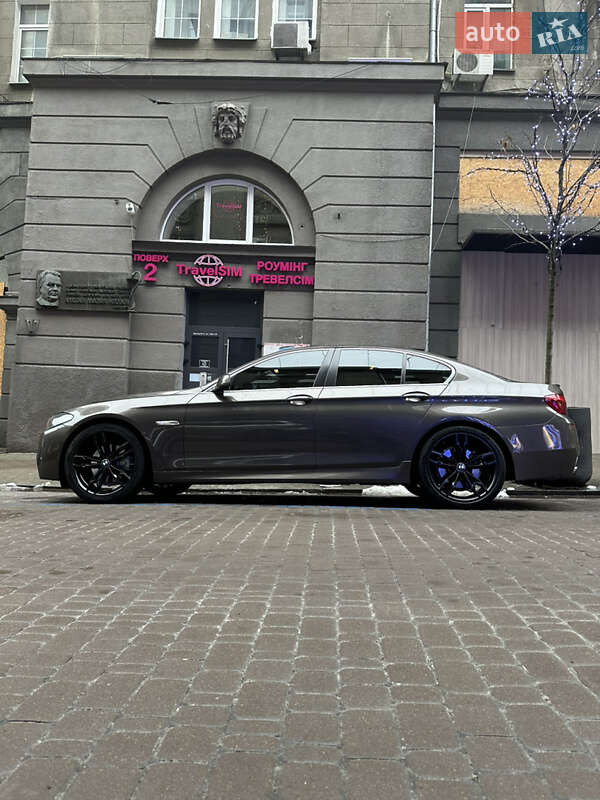 Седан BMW 5 Series 2012 в Киеве