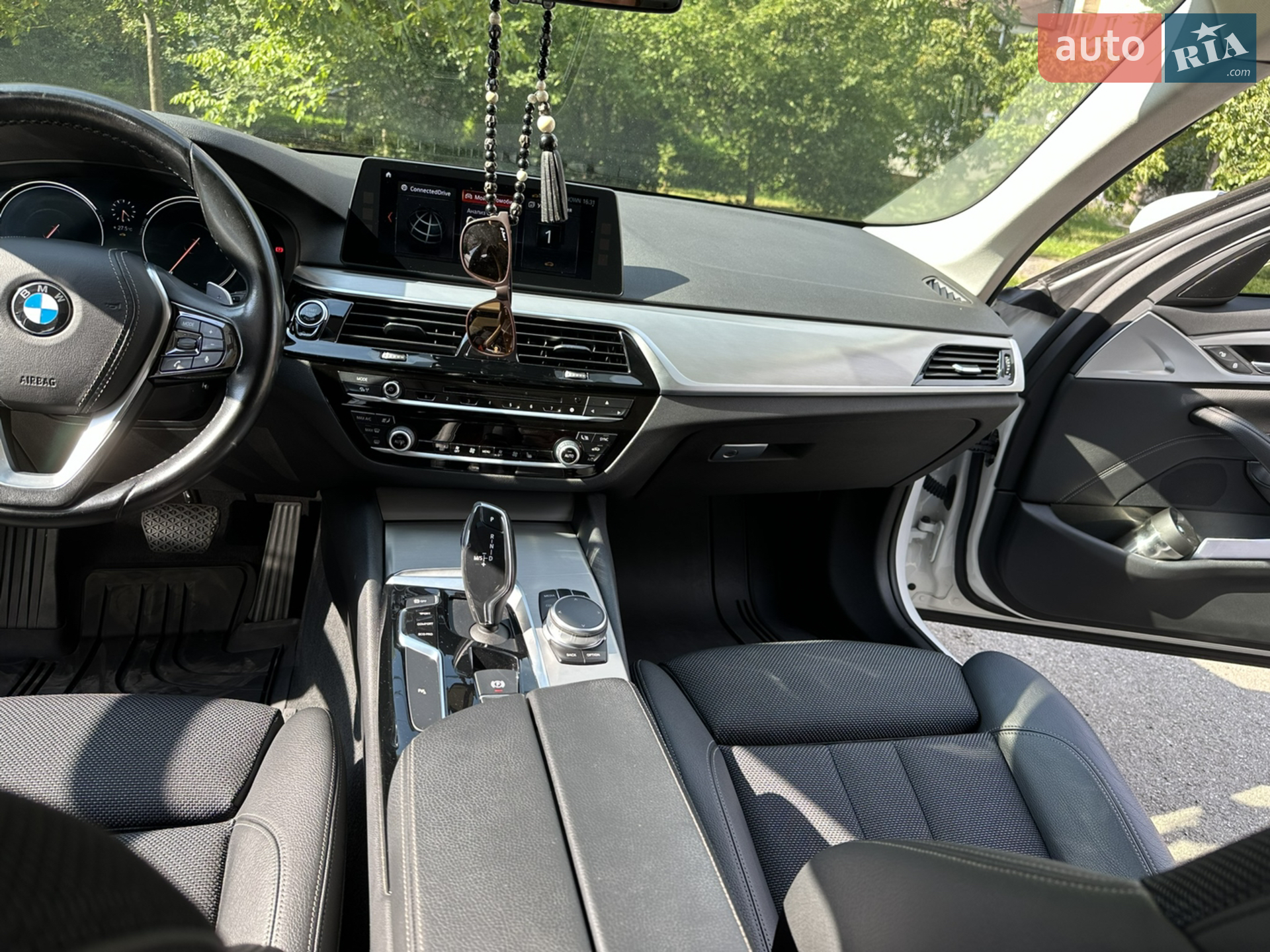 2017 BMW 5er - мініатюра 12