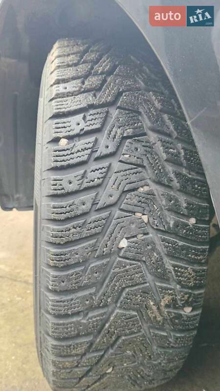 Седан BMW 5 Series 2004 в Ужгороде