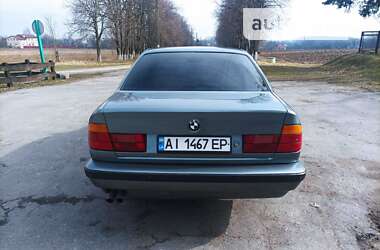 Седан BMW 5 Series 1989 в Ставище
