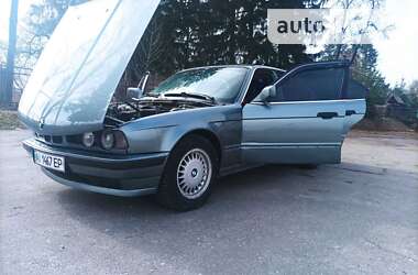 Седан BMW 5 Series 1989 в Ставищі