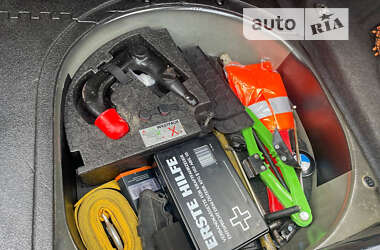 Седан BMW 5 Series 2006 в Березному