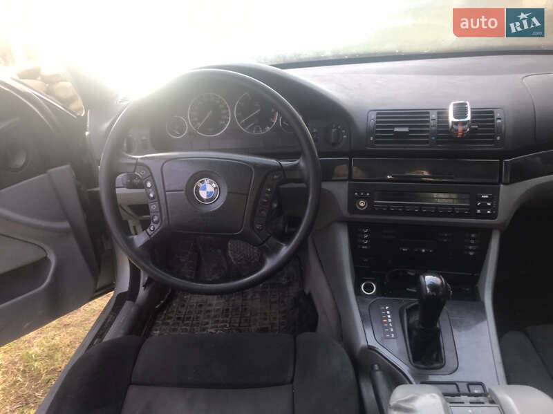 Седан BMW 5 Series 1996 в Калуші
