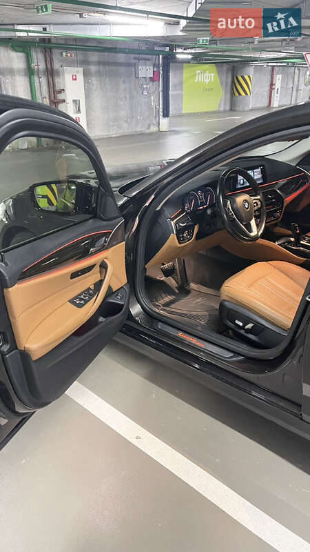 Седан BMW 5 Series 2017 в Києві