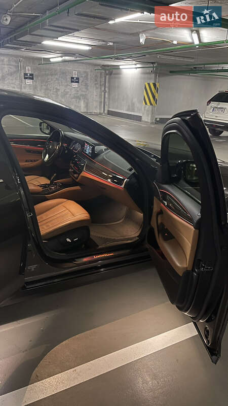 Седан BMW 5 Series 2017 в Києві
