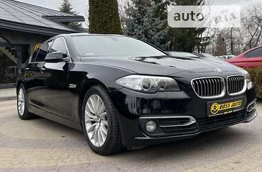 Седан BMW 5 Series 2013 в Львове