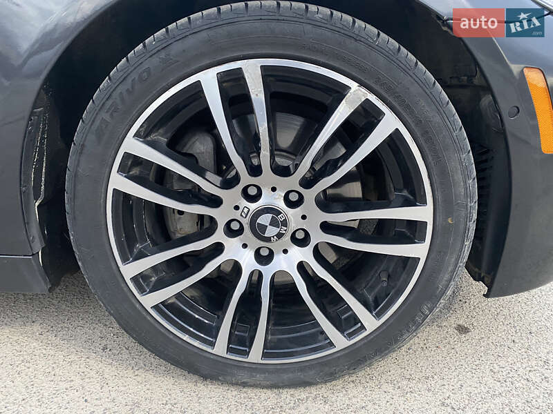 Седан BMW 5 Series 2012 в Трускавці