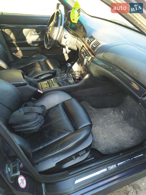 Седан BMW 5 Series 2003 в Кривому Розі