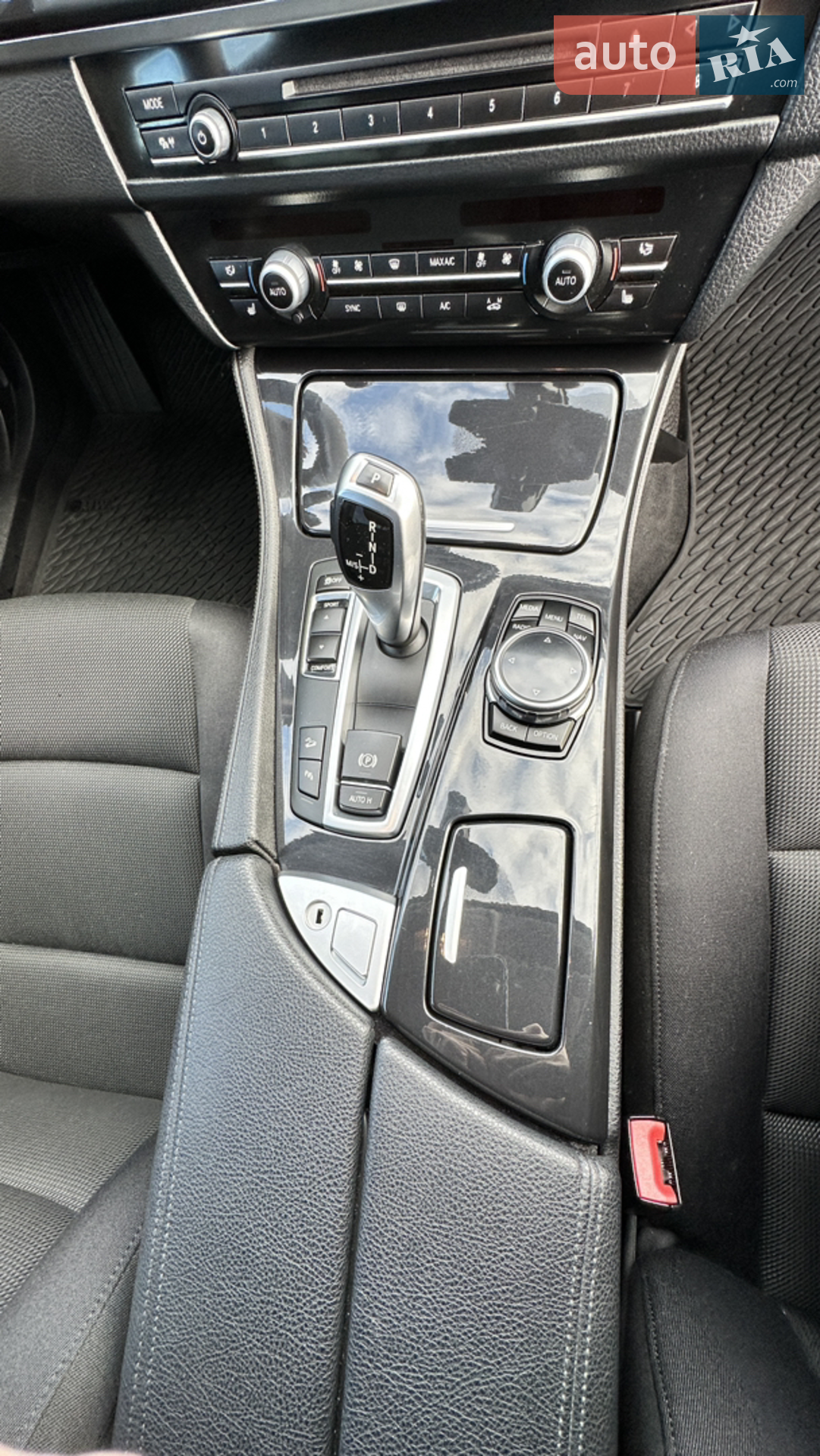 2014 BMW 5er - мініатюра 14