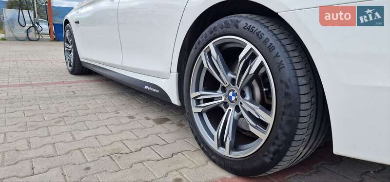 Седан BMW 5 Series 2016 в Тячеві