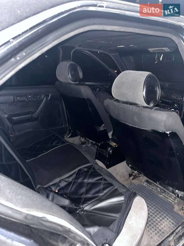 Седан BMW 5 Series 1989 в Днепре