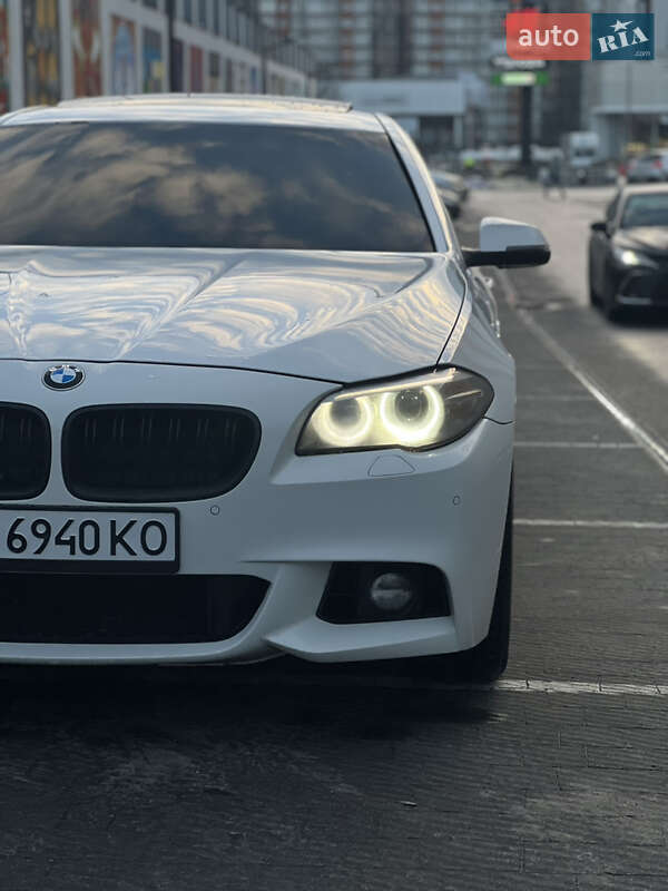 Седан BMW 5 Series 2014 в Львове
