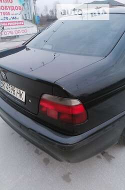 Седан BMW 5 Series 2000 в Славуті