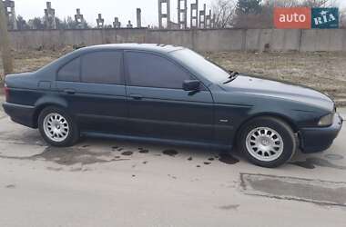 Седан BMW 5 Series 1999 в Львові