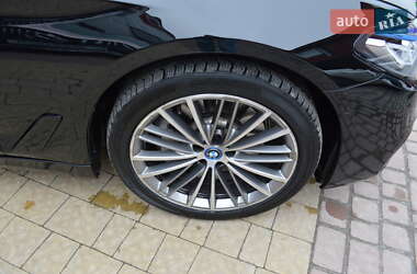 Седан BMW 5 Series 2018 в 