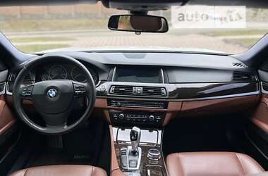 Седан BMW 5 Series 2014 в Черновцах