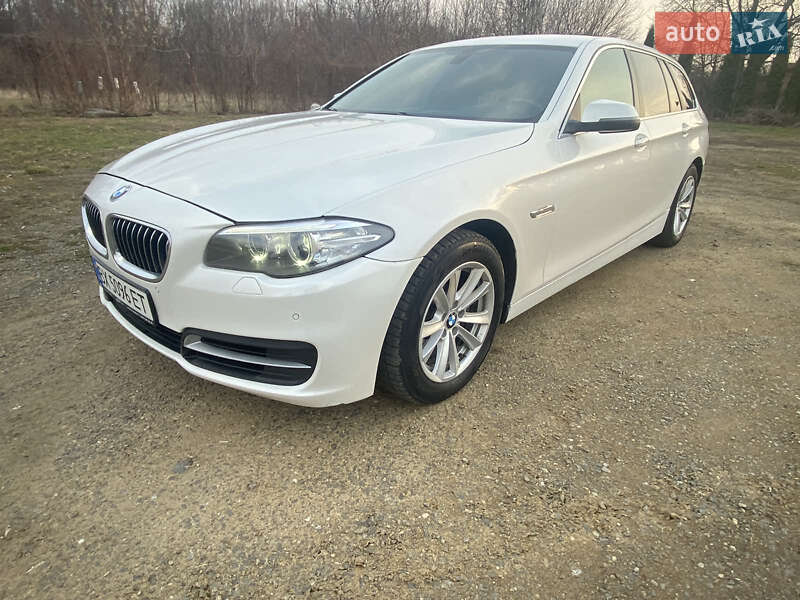 Универсал BMW 5 Series 2015 в Хмельницком