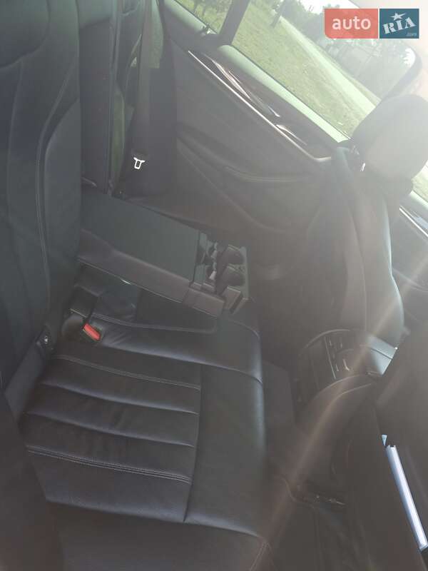 Седан BMW 5 Series 2017 в Виноградові фото 21 Седан BMW 5 Series 2017 в Виноградові