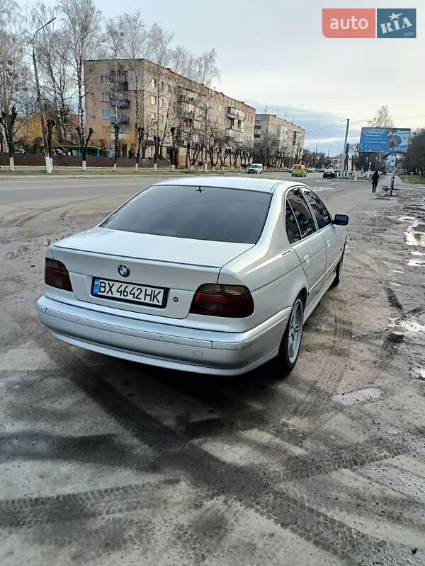 Седан BMW 5 Series 1999 в Шепетовке