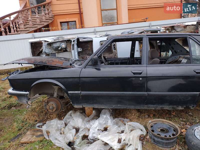 Седан BMW 5 Series 1987 в Богородчанах