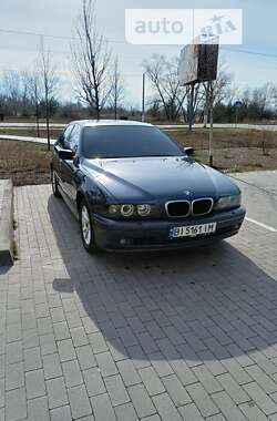 Седан BMW 5 Series 2002 в Горишних Плавнях