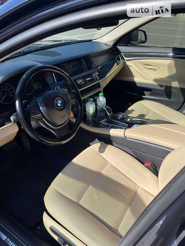 Седан BMW 5 Series 2015 в Житомире