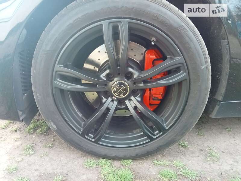Седан BMW 5 Series 2013 в Запоріжжі
