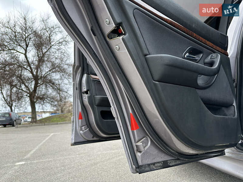 Седан BMW 5 Series 2001 в Запоріжжі