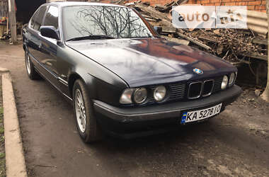 Седан BMW 5 Series 1991 в Попільні
